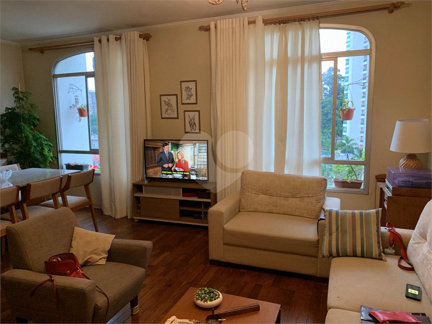 Apartamento à venda com 3 quartos, sendo 1 suíte,  em Jardim Marajoara, São Paulo, SP