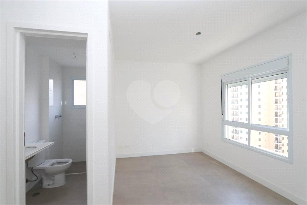 Apartamento à venda com 2 quartos em Vila Suzana, São Paulo, SP
