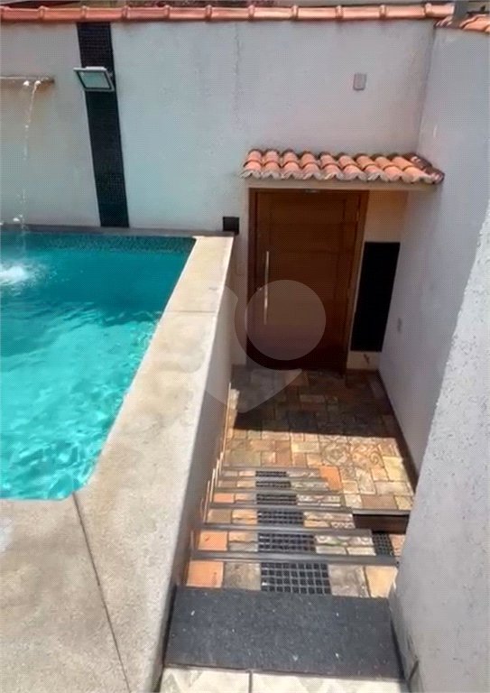 Casa à venda com 3 suítes em Vila Romana, São Paulo, SP