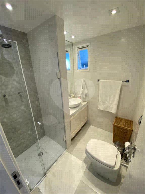 Apartamento à venda com 3 quartos, sendo 1 suíte, em Vila Pompéia, São Paulo, SP