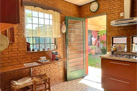 Villagio à venda com 5 quartos, sendo 3 suítes, em Vila Petrópolis, Atibaia, SP
