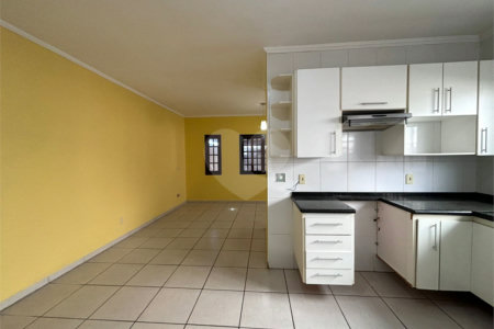 Casa à venda com 2 quartos, sendo 1 suíte, em Nova Cerejeira, Atibaia, SP
