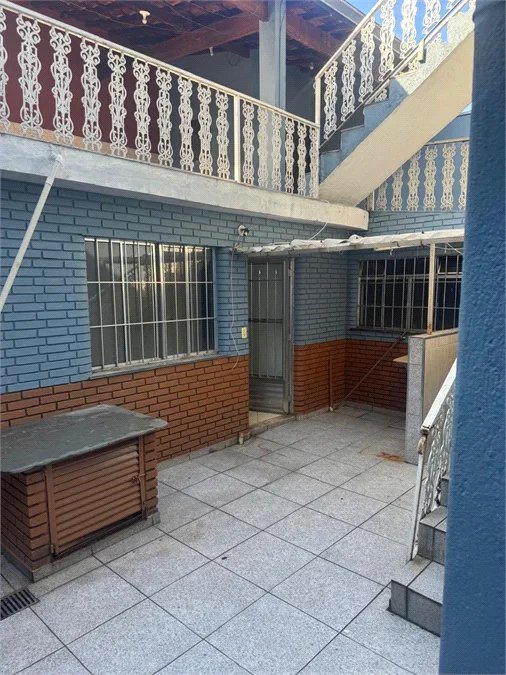 Sobrado à venda com 5 quartos em Bela Vista, Osasco, SP