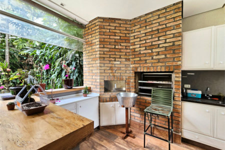 Casa à venda com 4 suítes no condomínio Ville Courchevel, São Paulo - SP