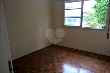 Sobrado à venda com 3 quartos, sendo 1 suíte,  em Planalto Paulista, São Paulo, SP