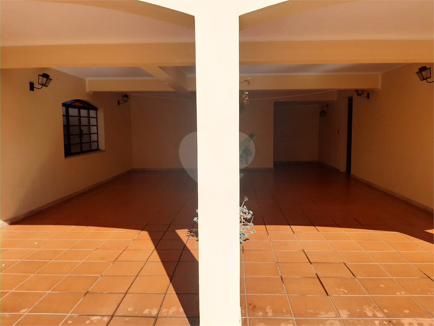 Casa à venda com 3 quartos, sendo 1 suíte, no Centro, Vinhedo, SP