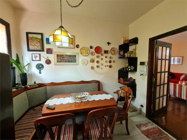 Casa à venda com 3 quartos, sendo 1 suíte,  em Interlagos, São Paulo, SP