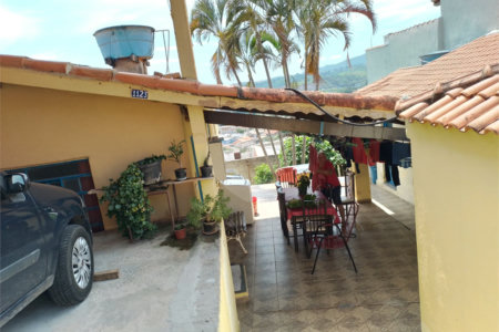 Casa à venda com 3 quartos em Jardim Imperial, Atibaia, SP