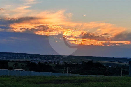 Terreno à venda no condomínio Fazenda Alta Vista, Salto de Pirapora - SP