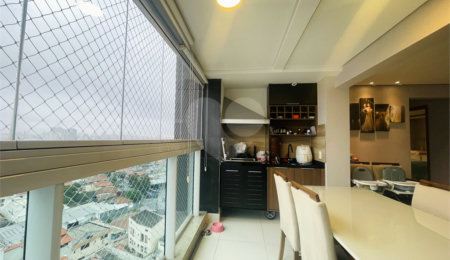 Apartamento à venda com 2 suítes em Vila Scarpelli, Santo André, SP