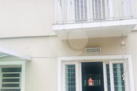 Sobrado à venda com 3 quartos, sendo 1 suíte, em Vila Jaguara, São Paulo, SP