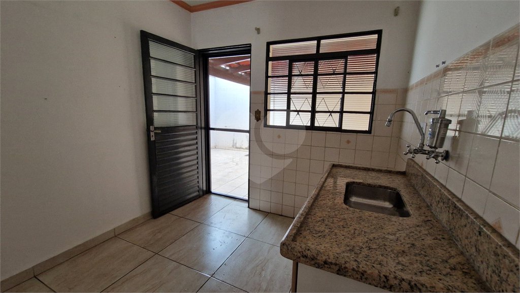 Casa à venda com 2 quartos no condomínio Residencial Nova Sorocaba, Sorocaba - SP