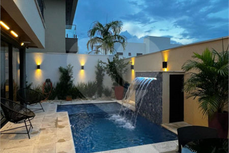 Casa à venda com 4 suítes no condomínio Florais do Parque, Cuiabá - MT