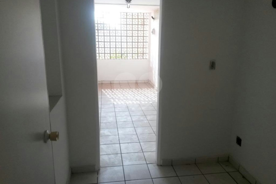 Sobrado à venda com 15 quartos, sendo 3 suítes, em Tucuruvi, São Paulo, SP