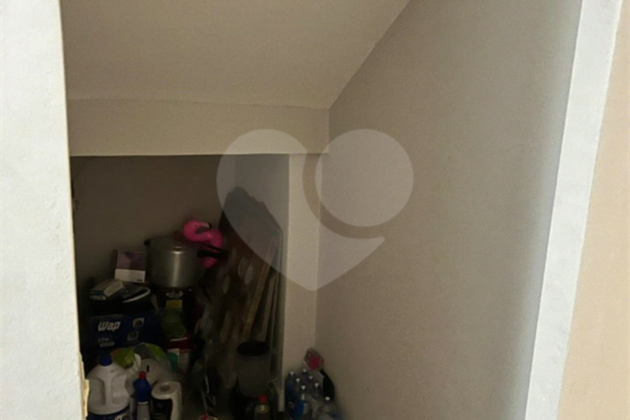 Sobrado à venda com 3 quartos em Jaraguá, São Paulo, SP