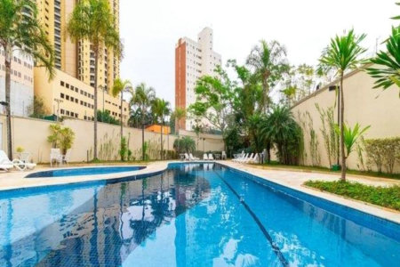 Apartamento à venda com 3 suítes em Vila Suzana, São Paulo, SP
