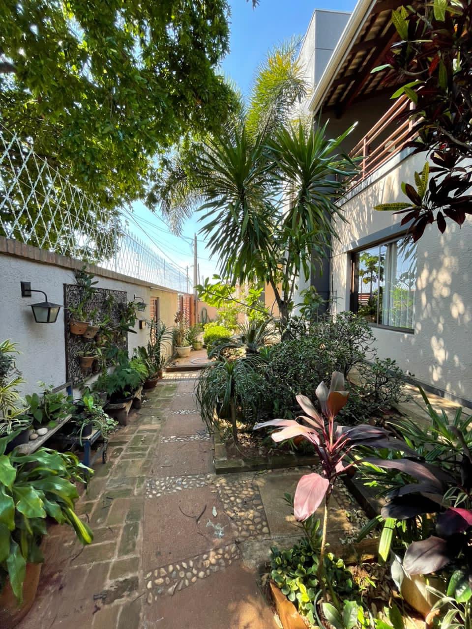 Casa à venda com 3 quartos, sendo 1 suíte, em Jardim Adelaide, Hortolândia, SP