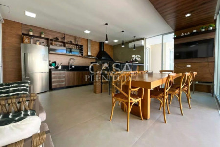 Casa em condomínio à venda com 3 suítes, em Iporanga, Sorocaba, SP