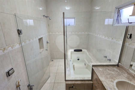 Casa para alugar com 4 quartos, sendo 2 suítes, no condomínio Portal de Itaici, Indaiatuba - SP