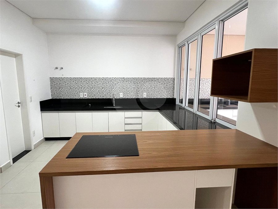 Casa para alugar com 4 suítes no condomínio Sunset, Sorocaba - SP