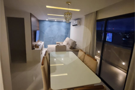 Apartamento à venda com 4 quartos, sendo 1 suíte, em Campo Grande, Rio de Janeiro, RJ