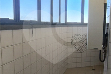 Apartamento à venda com 3 quartos, sendo 1 suíte, em Pinheiros, São Paulo, SP