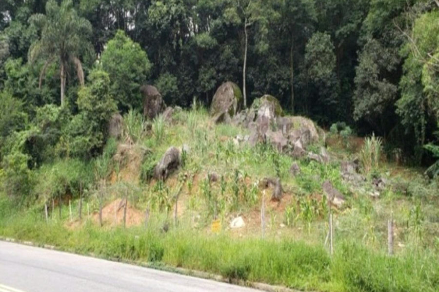 Terreno à venda em Horto, São Paulo, SP