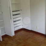Apartamento à venda com 3 quartos, sendo 1 suíte,  em Campo Belo, São Paulo, SP
