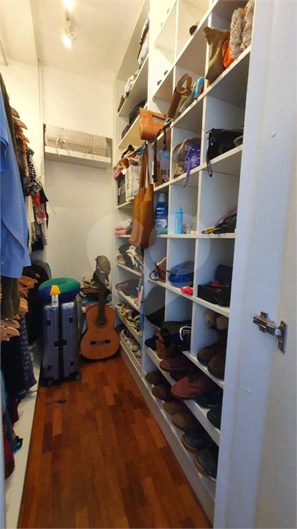 Apartamento à venda com 2 quartos, sendo 1 suíte, em Itaim Bibi, São Paulo, SP