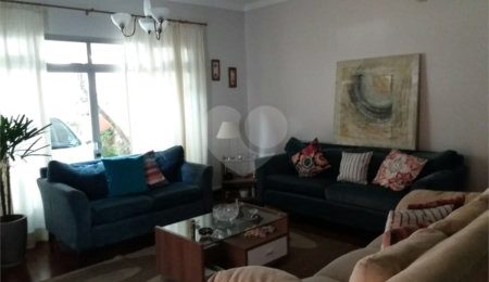 Casa à venda com 3 quartos em Santo Amaro, São Paulo, SP