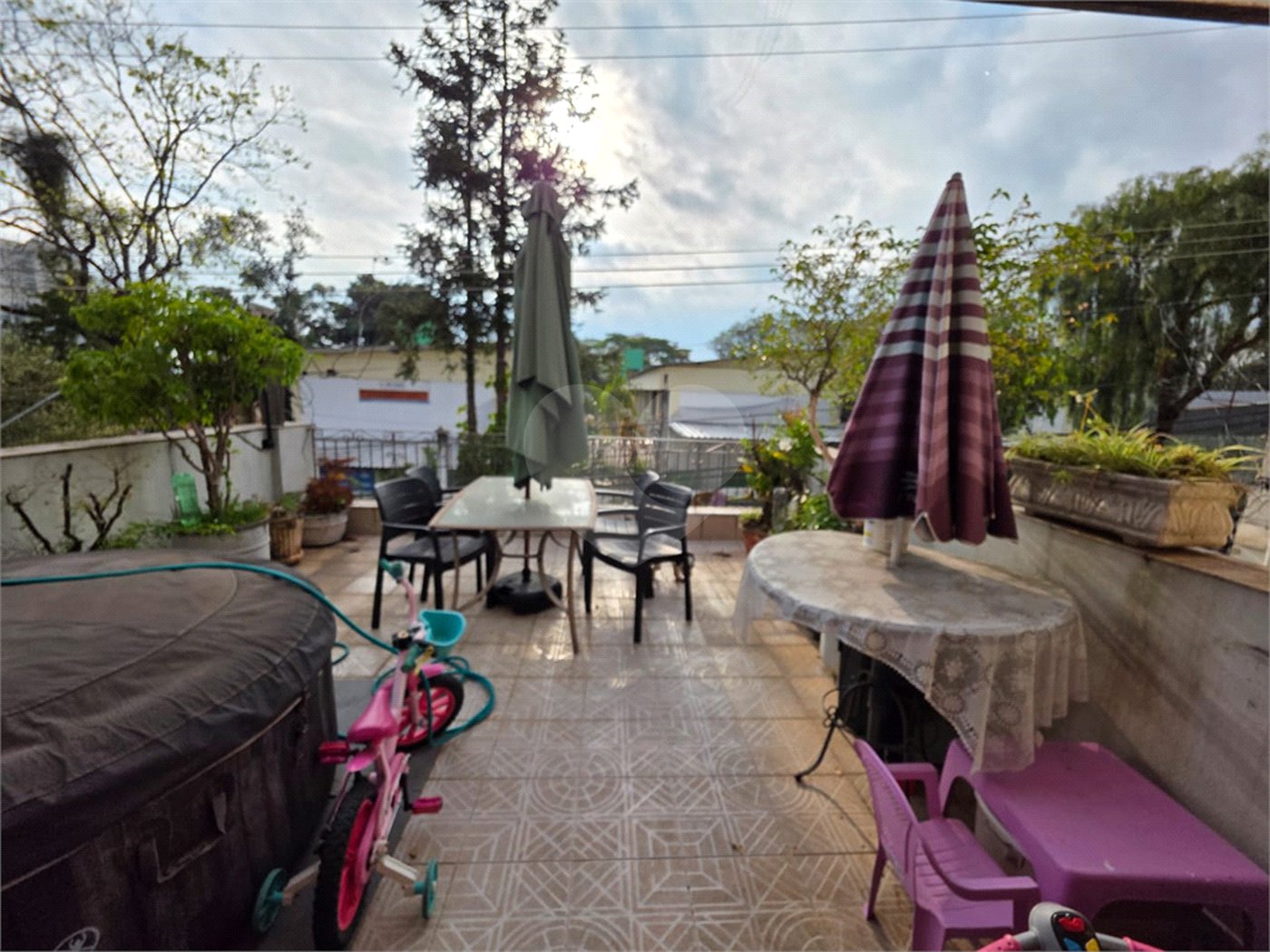 Casa à venda com 3 quartos, sendo 1 suíte, em Água Fria, São Paulo, SP