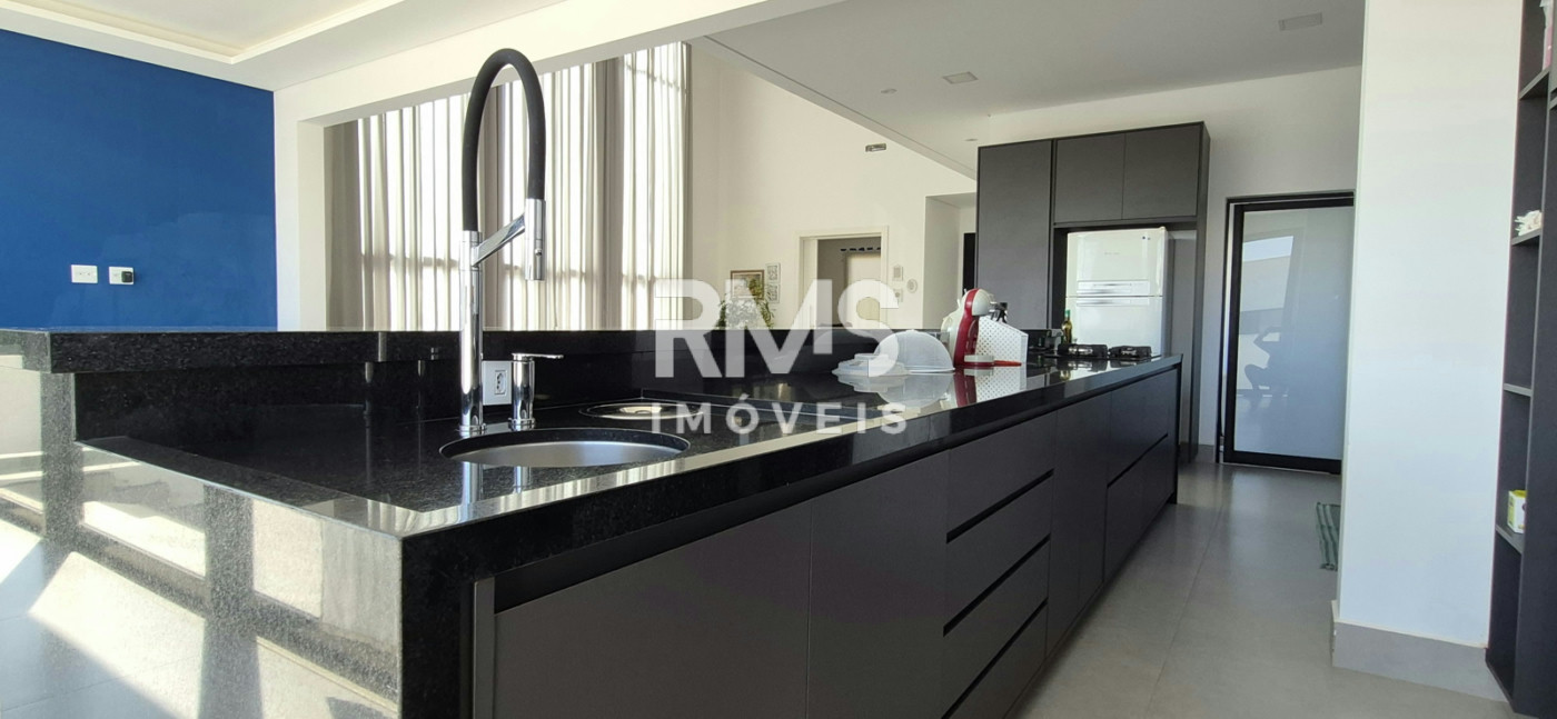 Casa à venda com 3 suítes no condomínio Residencialsaint Paul, Itu - SP