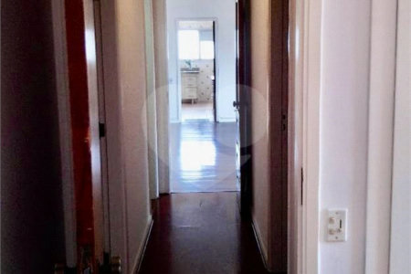 Apartamento à venda com 3 quartos, sendo 1 suíte, em Vila Clementino, São Paulo, SP