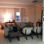 Casa à venda com 4 quartos, sendo 2 suítes, no condomínio Monte Belo, Salto - SP