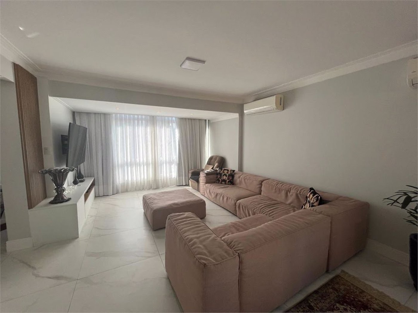 Apartamento Residencial à venda, Gonzaga, Santos - AP0199.