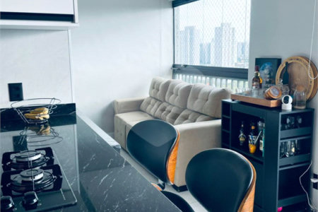 Apartamento à venda com 1 quarto em Jardim D'abril, Osasco, SP