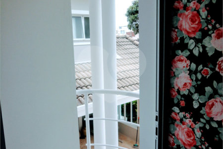 Casa à venda com 3 suítes no condomínio Residencial Jardim América, Vinhedo - SP