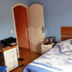 Sobrado à venda com 3 quartos, sendo 1 suíte, em Vila das Palmeiras, Guarulhos, SP