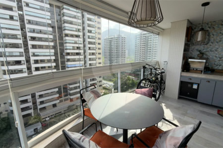 Apartamento à venda com 3 quartos, sendo 1 suíte,  em Camorim, Rio de Janeiro, RJ