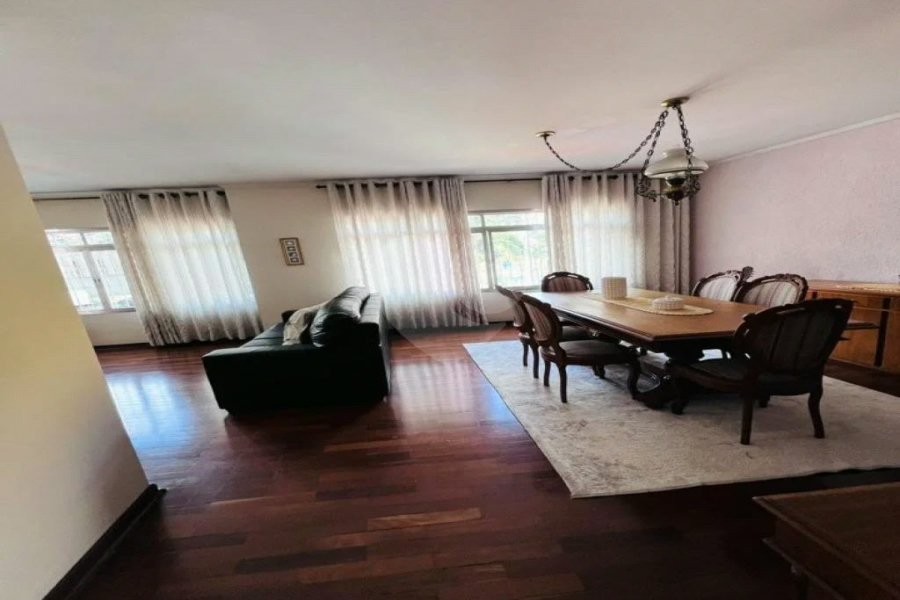 Casa à venda com 3 quartos, sendo 1 suíte, em Tucuruvi, São Paulo, SP