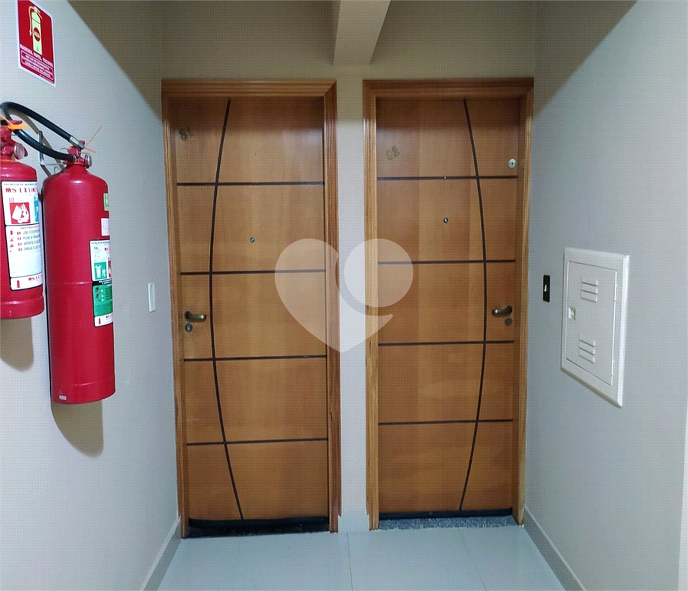Apartamento à venda com 2 quartos em Chora Menino, São Paulo, SP