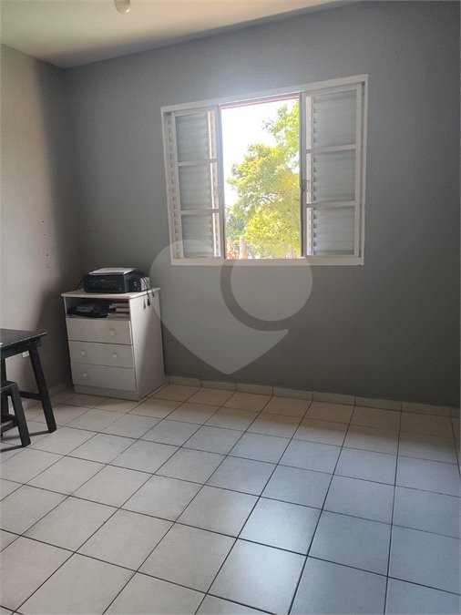 Casa à venda com 3 quartos em Jardim Cumbica, Guarulhos, SP