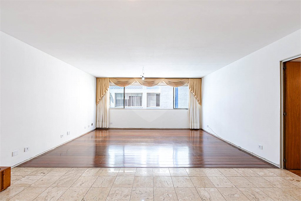 Apartamento à venda ou para alugar com 3 quartos, sendo 1 suíte, em Itaim Bibi, São Paulo, SP