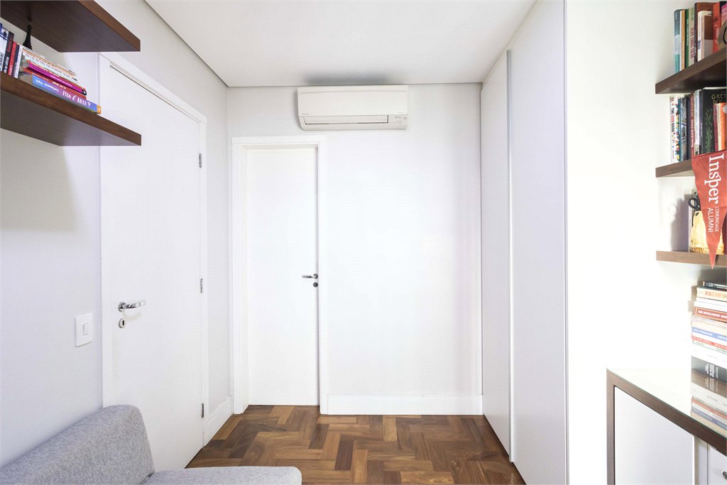 Apartamento à venda com 3 suítes em Brooklin, São Paulo, SP