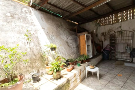 Casa à venda com 3 quartos, sendo 2 suítes,  em Jardim Santa Mena, Guarulhos, SP