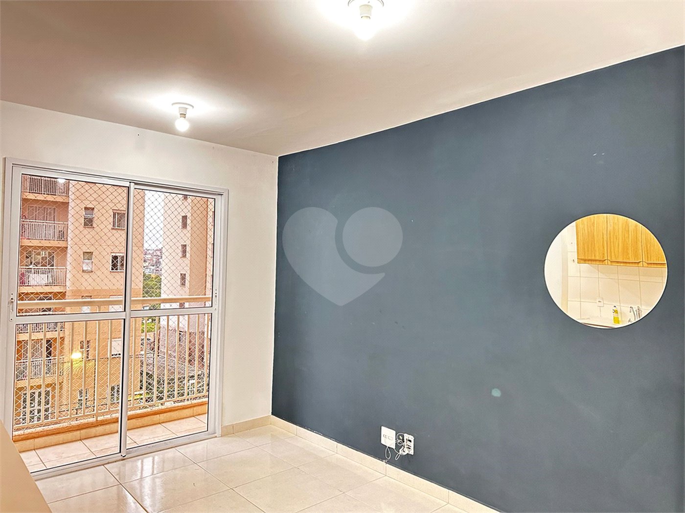 Apartamento à venda com 2 quartos em Parque Imperial, Ferraz de Vasconcelos, SP