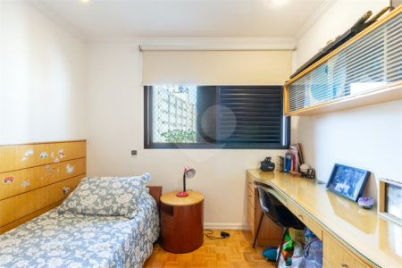 Apartamento à venda com 4 quartos, sendo 2 suítes, em Perdizes, São Paulo, SP