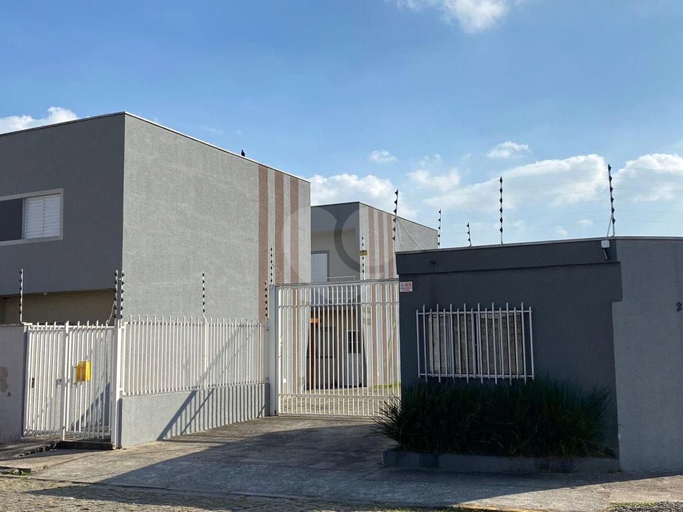 Casa à venda com 2 quartos no condomínio Prime, Mogi das Cruzes - SP