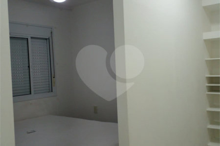Apartamento à venda com 3 quartos, sendo 1 suíte, em Jardim Vazani, São Paulo, SP