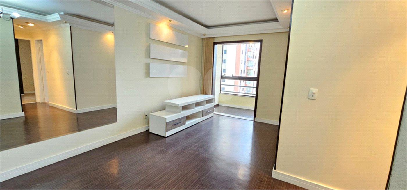 Apartamento para alugar com 2 quartos, sendo 1 suíte, em Jardim Íris, São Paulo, SP